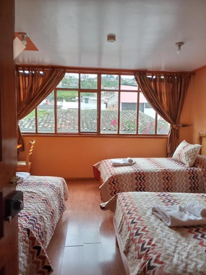 Hotel Santafe Inn Otavalo Exterior photo