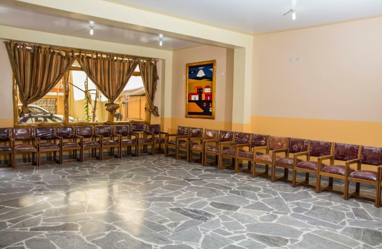 Hotel Santafe Inn Otavalo Exterior photo