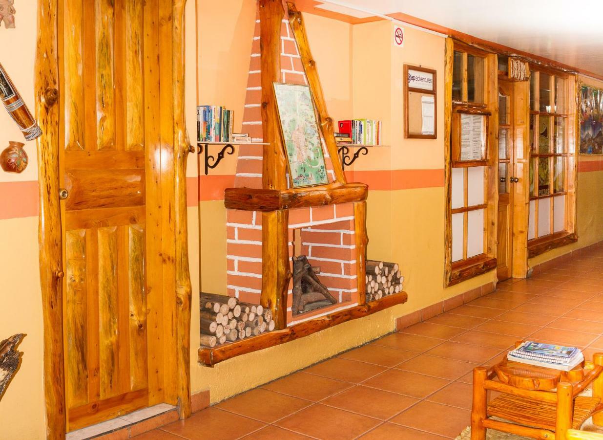 Hotel Santafe Inn Otavalo Exterior photo